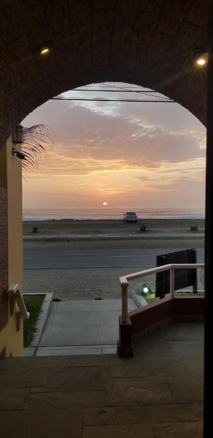 Hotel Las Palmeras De Huanchaco Exterior foto